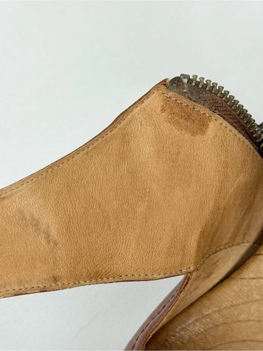 Clarks Indigo Women’s size 8 Brown Leather Mary Jane Heels - Picture 13 of 15
